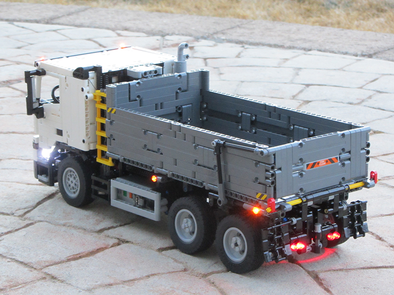 LEGO MOC Technic Volvo FMX 6x6 Tipper Dump Truck by verdigris